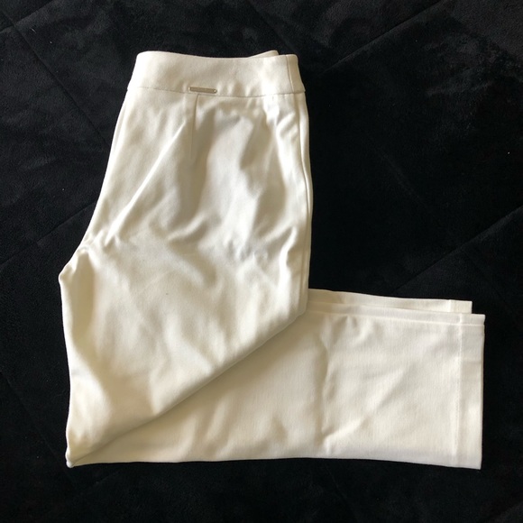 Black Label by Chino’s - Picture 2 of 6